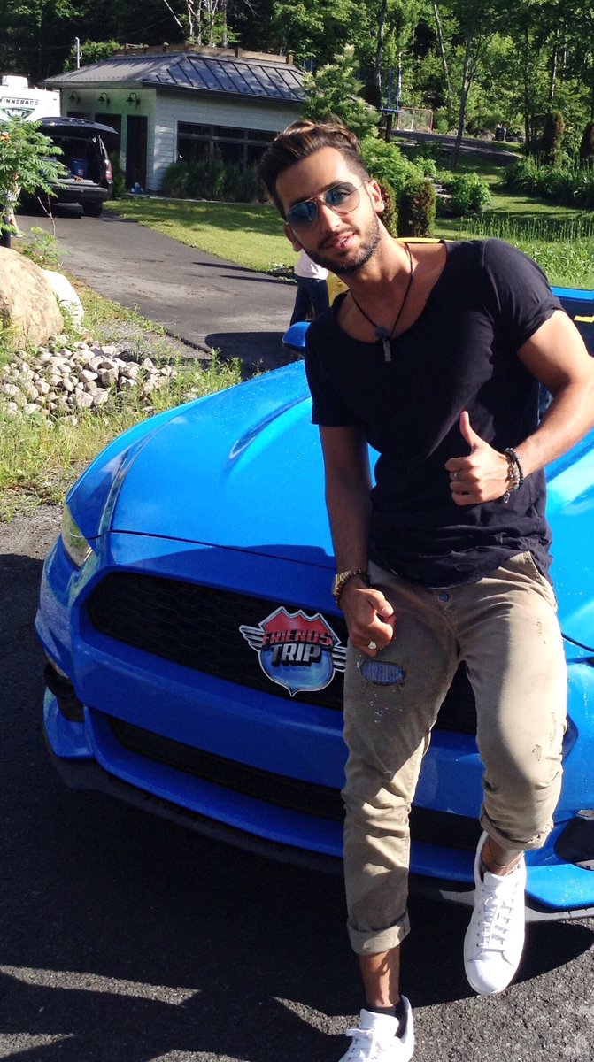 EddyPapeoo's tweet image. J-1 🚘 #Friendstrip3 Je vous donne RDV Lundi à 18h15 🇨🇦 #TeamEddy ça va chauffer 💥 #papeoo