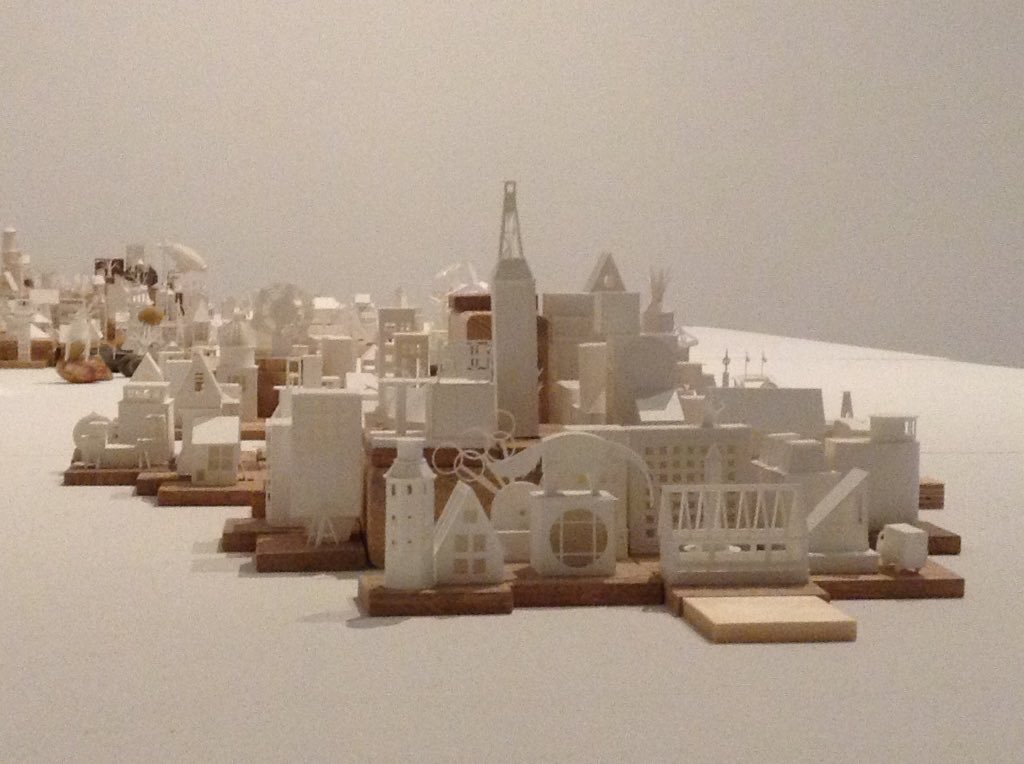 Amazing attention to detail in the <a href="/weareneon/">NEoN Digital Arts</a> exhibition at <a href="/DCAdundee/">DCA</a>! Charles Young's paper city is still growing..paperholm.com