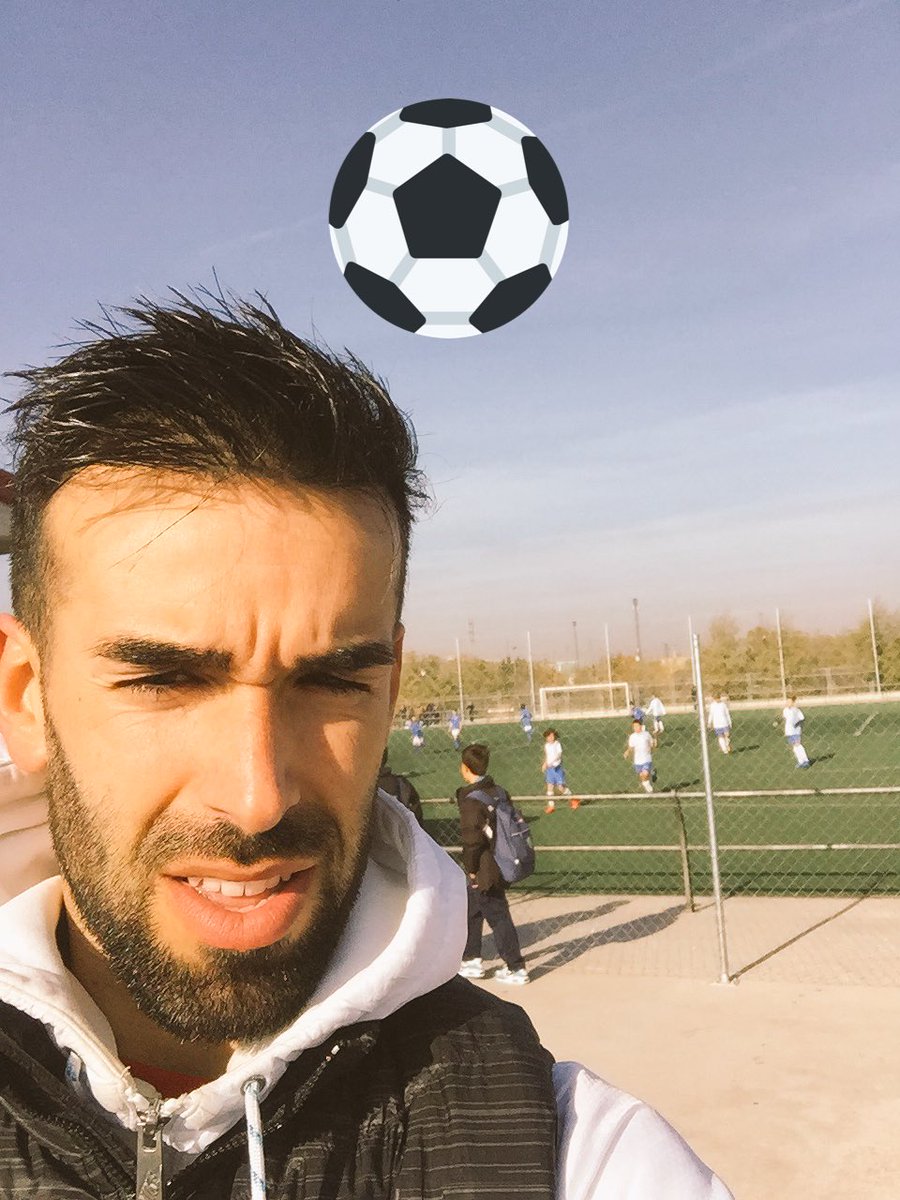 El FUTBOL, un gran profesor: compañerismo,esfuerzo,ilusión,respeto..