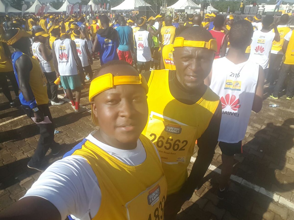 gulobab's tweet photo. Together we can do better things #RunForKampala #MTNMarathon https://t.co/2Vi6ZujKsI