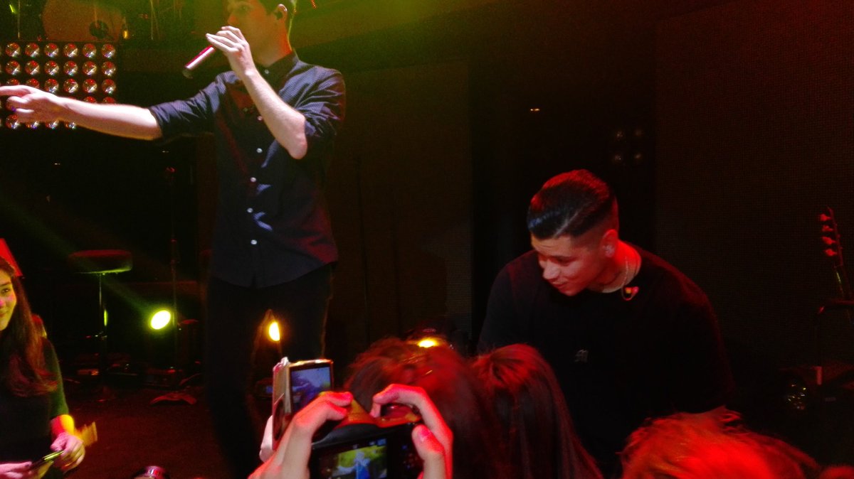 _Maria__93's tweet photo. Φανταστικοί @JimmyGian @Slegakis1 &amp; Mike!!!
#jimmygian #stelioslegakis #mike
#jgfans #legakiers #mikers 
Αυτοκίνηση https://t.co/mjb60oz4S2