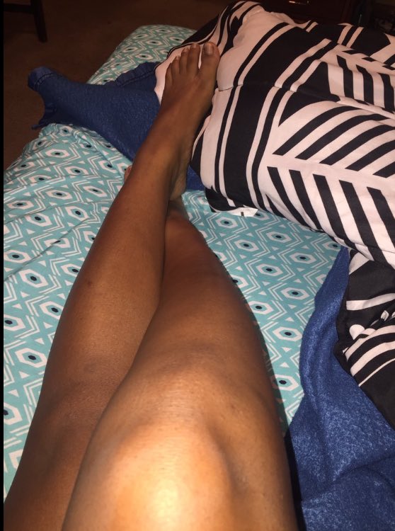 nynythequeen1's tweet photo. these are the feet you bow down to you worthless cunts, so kiss em 😘 @RTpig #feetfetish https://t.co/tYBeFOr4rq