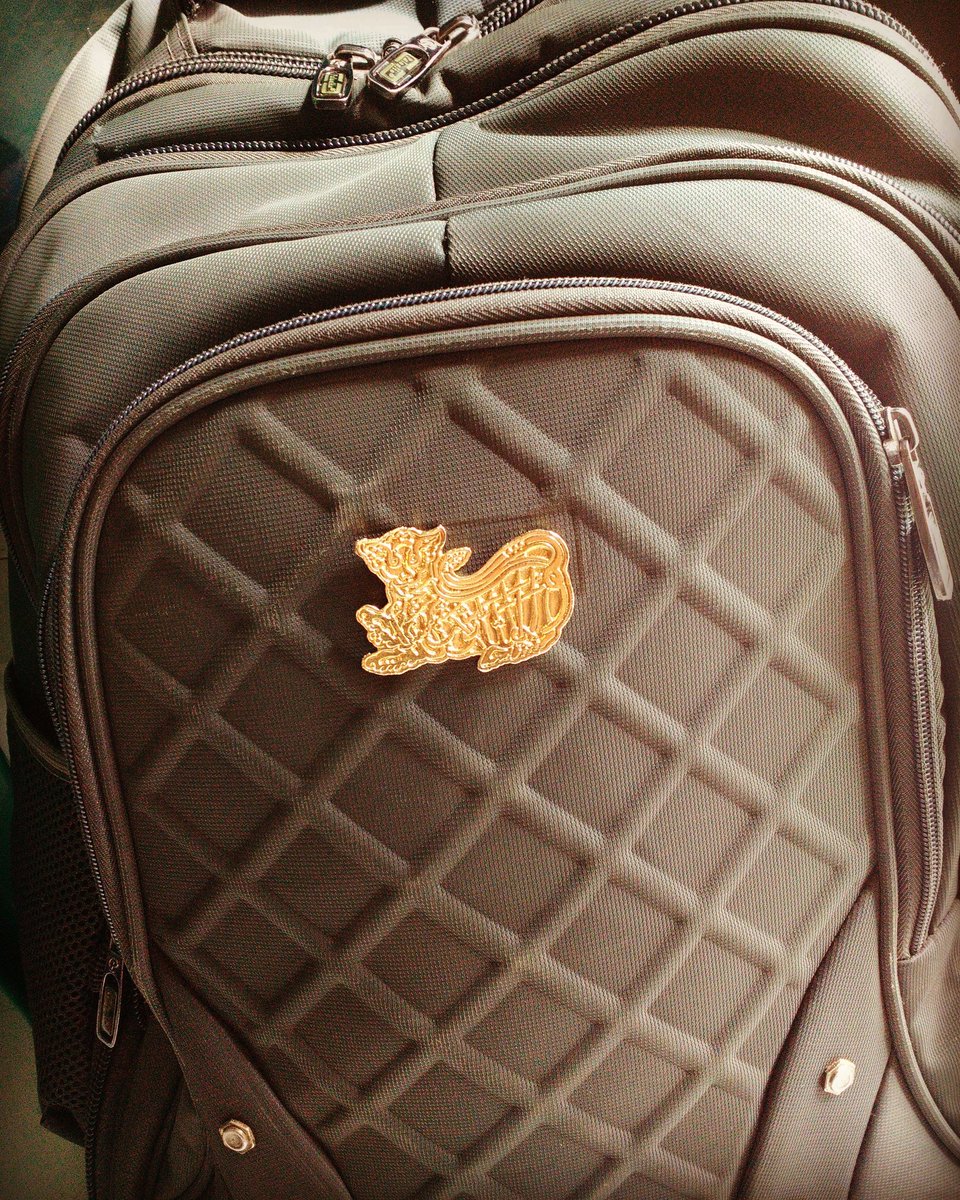 #souvenircirebon #cirebonsouvenir #oleholehcirebon #cinderamata #khascirebon #guidecirebon #tourleader #visitcirebon #plesirwisatacirebon 🚩