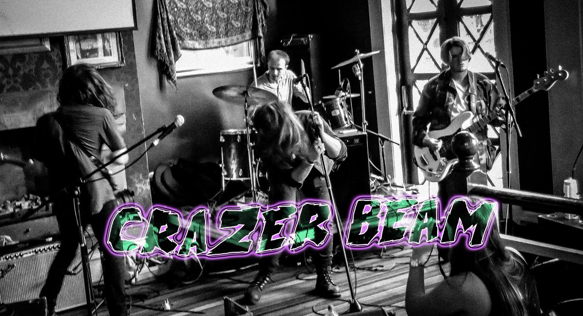 Flat Plastic tweet media