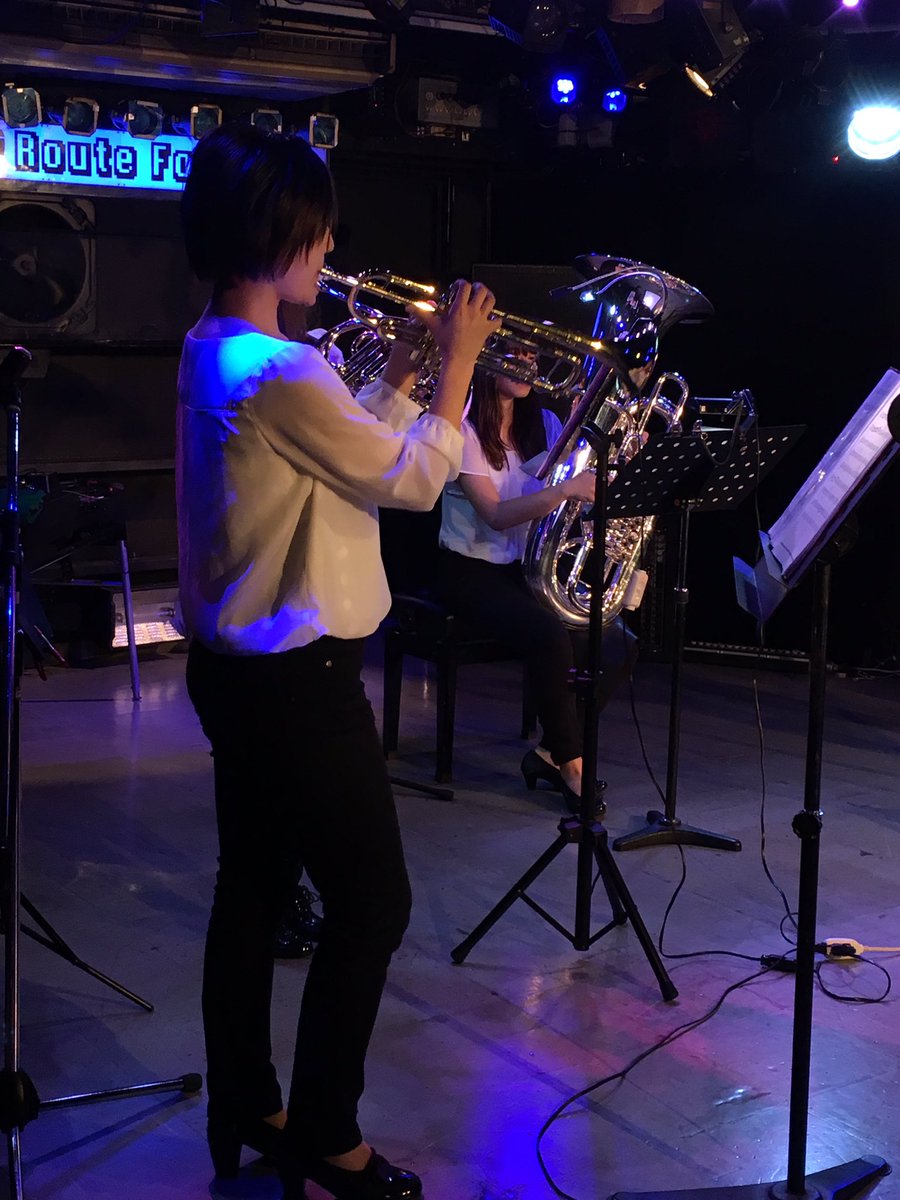jbrasscom's tweet photo. 本日はこちらTNB5
本八幡@ルートフォーティーン
対バンライブでした。
お越しくださいましたお客様ありがとうございました！
TNB5次回は12/18 14時〜千葉トヨペット王子台店さんに於いてクリスマスコンサートに出演致します。（入場無料）
みなさま、是非お越しくださいませ。 https://t.co/WLIS8K75pG