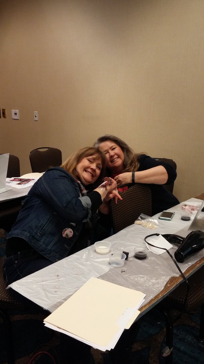 ccampbell_art's tweet photo. Zombie Makeup session #createcollaborate @scyouthart https://t.co/8Z5qMqeflf