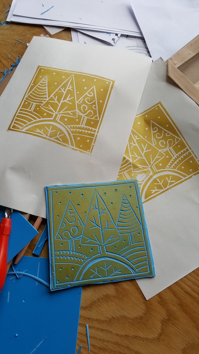 fernstudiouk's tweet photo. Loved teaching a great group at my lino printing workshop yesterday. Look at some of the fabulous Christmas cards they made! @makertownuk https://t.co/HuNo2Cv4fS