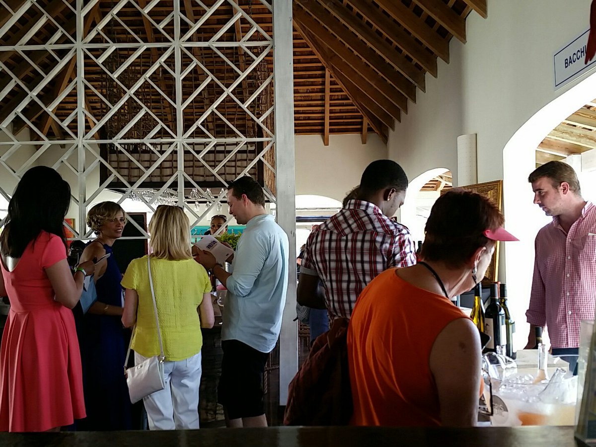 nonsuchbay's tweet photo. #Winestock2016 #NonsuchBay https://t.co/LPBg4JMomw