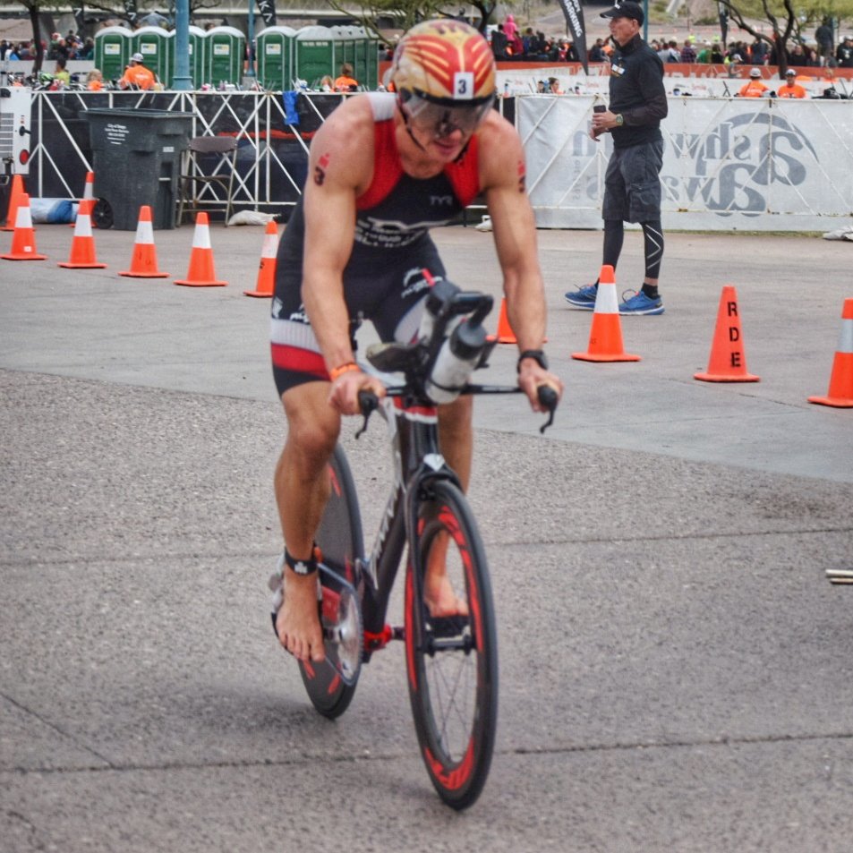 speedsherpa's tweet photo. Ready to rock the #bike w/ his @DimondBikes! Go @tollakson! #IMAZ #triathlon #cycling @IRONMANtri @IRONMANLive @RusterSports https://t.co/KQi4yleWis
