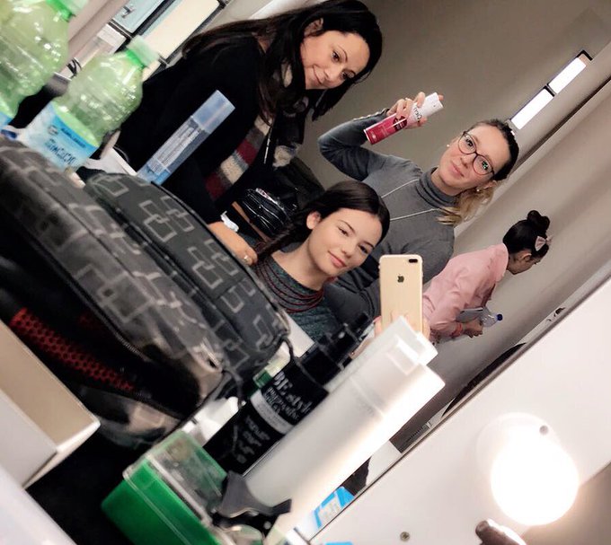 #setAlex&amp;Co , sapevo di rivedervi presto ma non pensavo cos&igrave; tanto😂Cos&igrave; questo compleanno &egrave; ancora pi&ugrave;<a href="/tag/setalex"class="tags">#setAlex</a><a href="/tag/mancavategi%C3%A0"class="tags"><span>#mancavategi&agrave;</span></a>