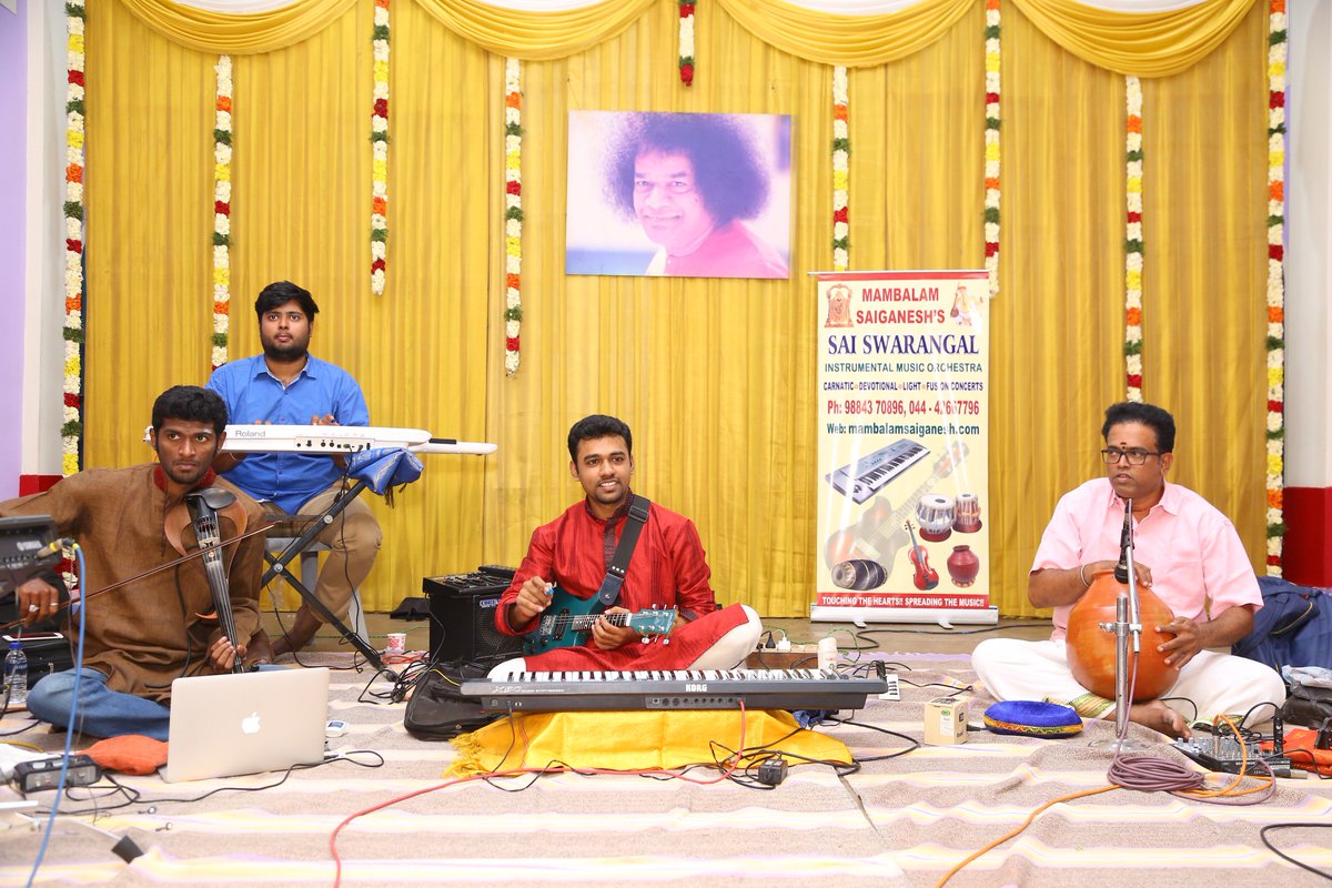 SAI8263's tweet photo. #saiswarangal #instrumental #Fusion #Mandolin #ARRahman #ilayaraja #Carnatic https://t.co/IVXxIgJQ01