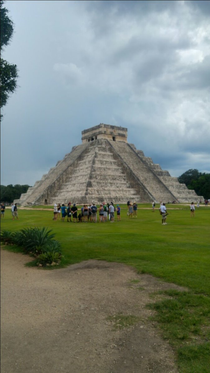 UltTourist's tweet photo. They just found another temple inside the Xichen Itza. Read my Cancun blog to be in the know before visiting #sunday https://t.co/cHiP1M7vCN https://t.co/sMnEFQ7lSk