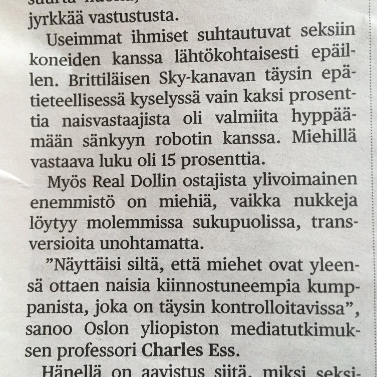 TuomasEnbuske's tweet photo. Eikö naisilla ole jo "seksirobotit", dildot, joita kontrolloidaan sataprosenttisesti ja joissa miehet on typistetty vain peniksiksi, @hsfi? https://t.co/TtLlkM6I6j