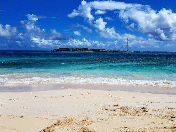 MartinStMaarten's tweet image. Orient Bay Beach in St Maarten
#orientbay #orientbeach #stmaarten #stmartin #caribbean #caribbeanvacations
stmartin-stmaarten.com