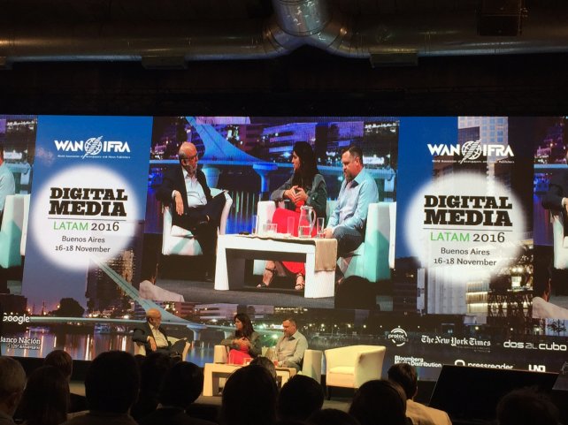 lacapital's tweet photo. #DML2016 Debate de la industria periodística sobre el futuro de los medios
📝 @indioluque, enviado especial
➡️ https://t.co/o1pnN0kKpF https://t.co/KT89oPFm9k