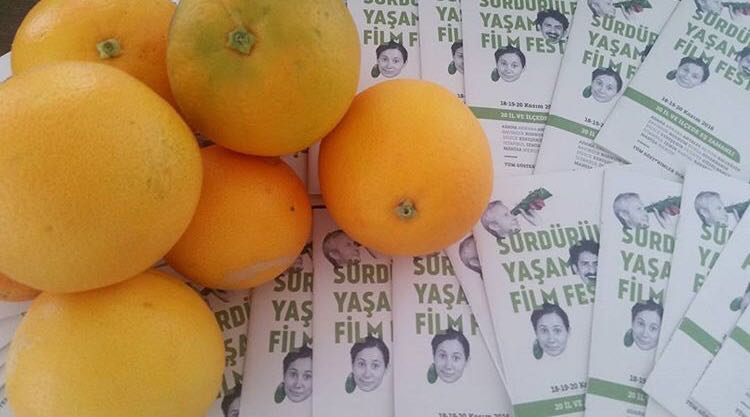 SYKolektifi's tweet photo. festivali var eden yerel ekiplerden ve katılımcılardan #syff2016 etiketi altında gülümseten, mutlu eden, umut veren kareler geliyor :) https://t.co/BcRynaHSCY