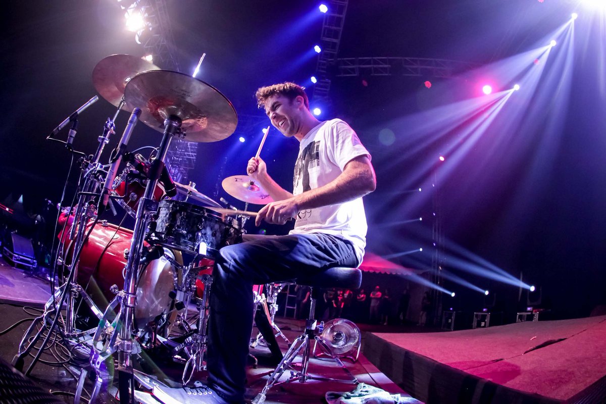 NadaPromotama's tweet photo. #Trowback @ReelBigFish at #MB2015
.
.
#ProjamMariBerdanska
#projam
#ProjamMB2016
#MB2016
#MariBerdanska2016 https://t.co/b0bpNBTkoX