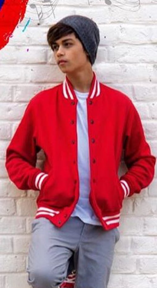 WarnerMusicID's tweet photo. Senin 21.11.2016 jangan ketinggalan nonton @dahSyatMusik @OfficialRCTI bakal ada @HarrisJOfficial #lovewhoyouare https://t.co/LHfaOaovV1