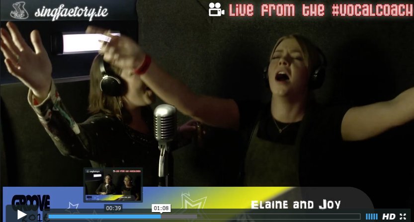 sing_factory's tweet image. Some talented girl s who  dropped into the Vocal Coach @groove and did a cover of Parklife vimeo.com/173448827