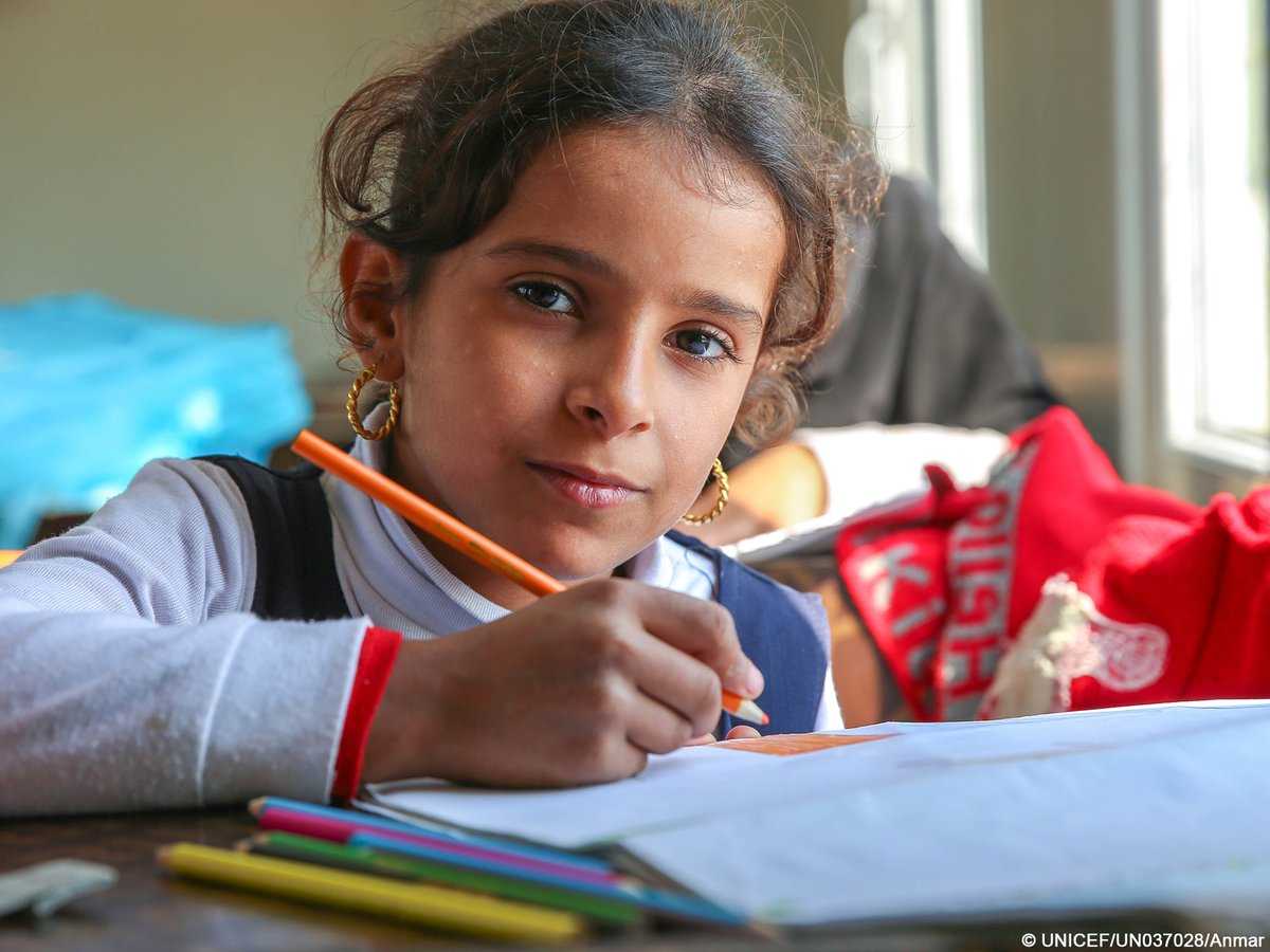 KentPage's tweet photo. Investing in girls' #education - a sound investment for everyone. v/@unicefturk #unicef https://t.co/Nr63hZTazF