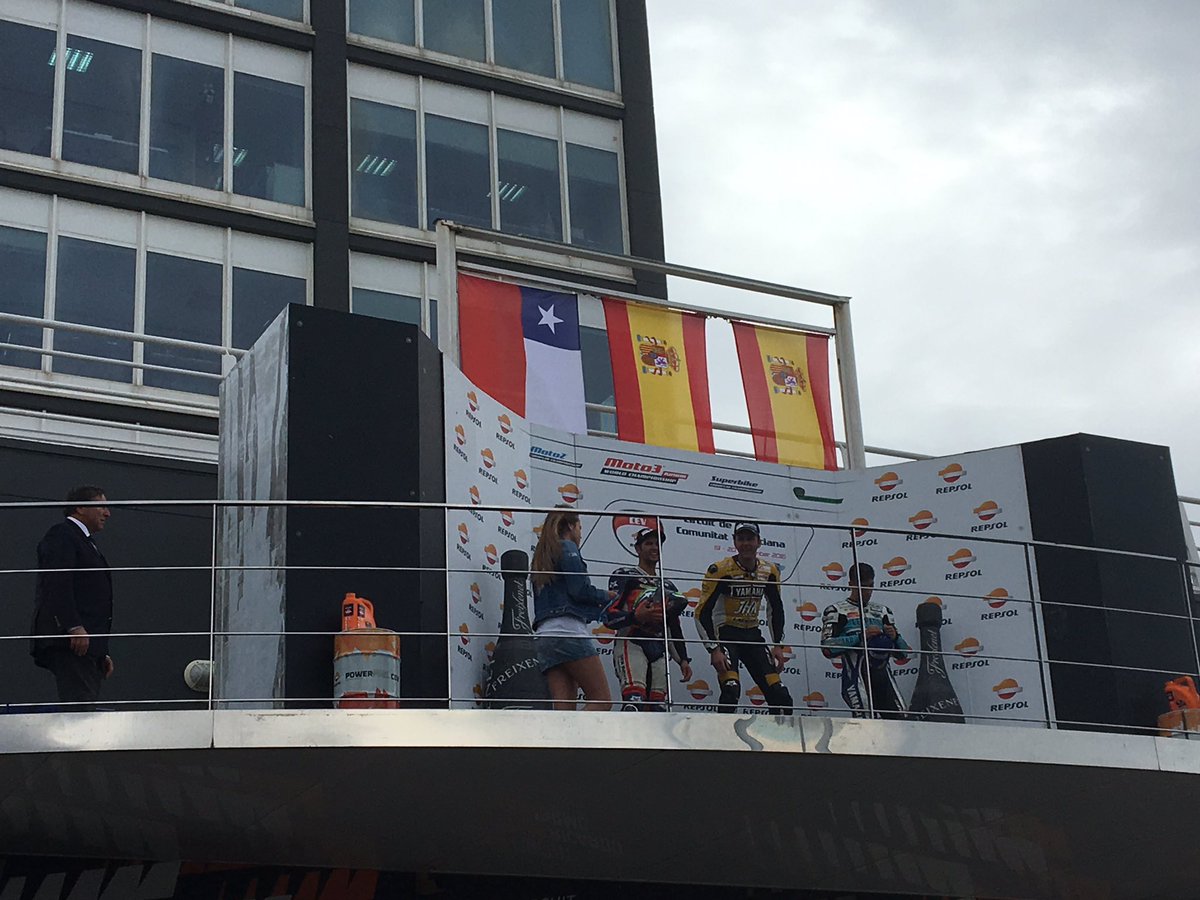 teamgvstratos's tweet photo. Alejandro medina consigue el tercer puesto del campeonato de Europa de Superbikes ! Buen debut de nuestro rookie de la categoría en FIMCEV! https://t.co/3oiftKg3DN