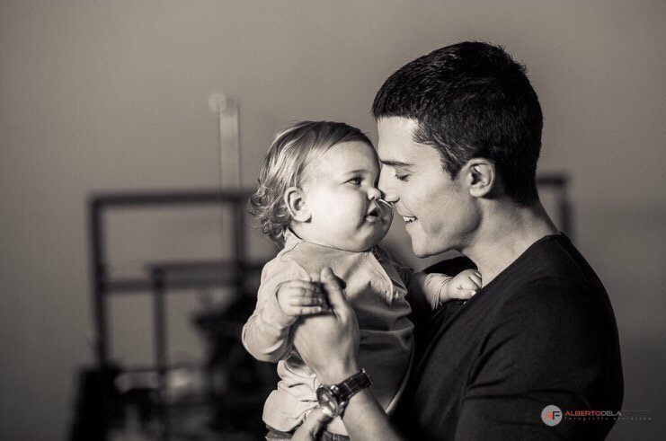 alexgonzalezact's tweet photo. Recuerdos d un día muy especial con Adriana. Pasado el tiempo sigo aprendiendo d tu luz y tú sonrisa. 
#Fundacionnupa https://t.co/6dHzPOCbHW