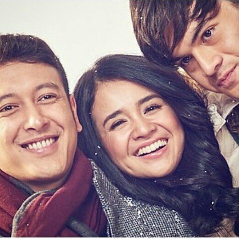 DimChell_'s tweet photo. Aduhh senyumnyaa 😚😚😚😚 https://t.co/x9YAFb9gfg