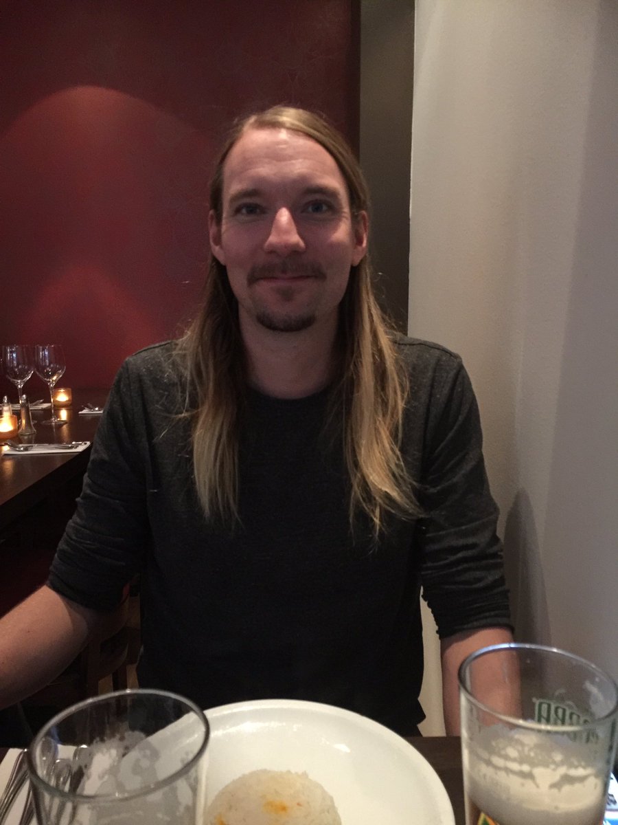 ingstromer's tweet photo. Dagens höjdpunkt. När personalen på @ClarionNorden kallar mig och @jonas_halmstad för "Hej tjejer!" #Helsingborg https://t.co/KWamaG9ZPG