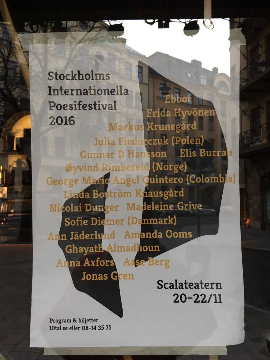 Strax börjar #StockholmsInternationellaPoesifestival på @Scalateatern! Dagens program börjar med samtalet med bl.a. poeten #JuliaFiedorczuk