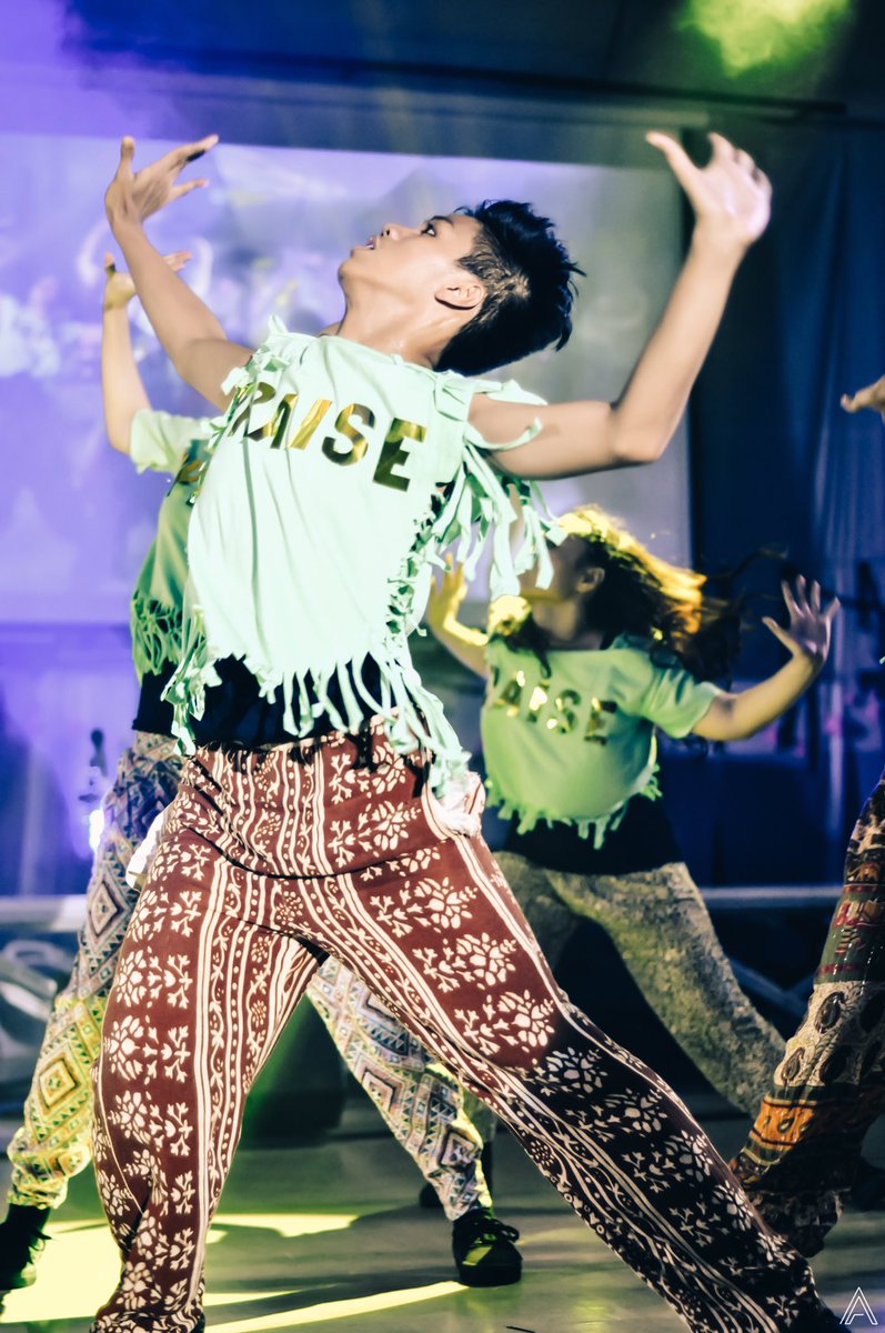aaimeeaznar's tweet photo. #Praise2014 https://t.co/QQDd0ChLVh