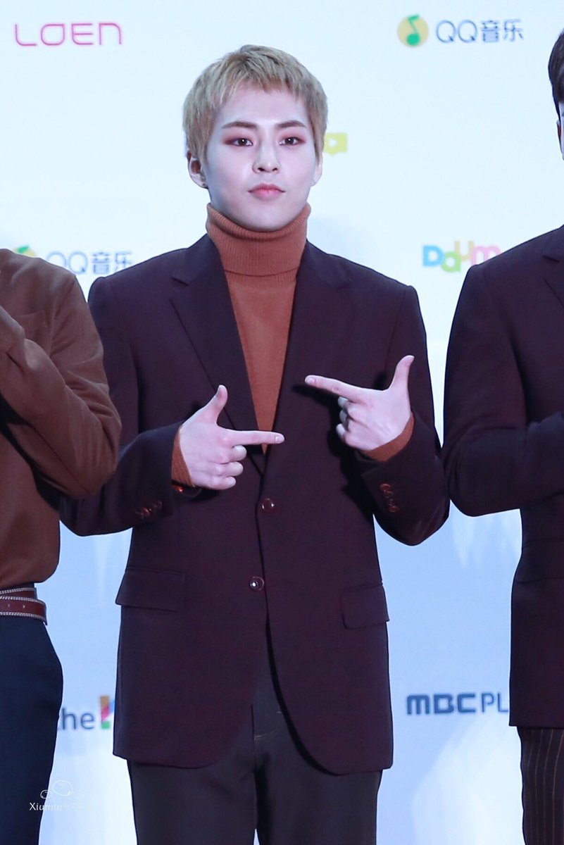 _mandohouse's tweet photo. 161119  MMA
https://t.co/qwYKs0omIp https://t.co/dgpsJRvFLR