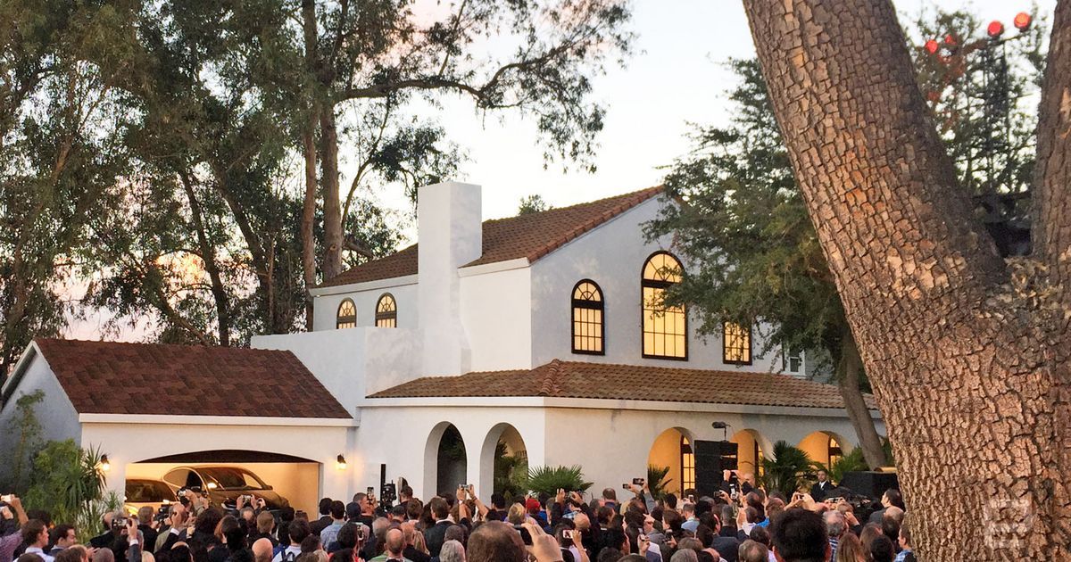 SolarCity roofing might cost the same as traditional shingles #SolarPower #CleanTech #SolarCity

Find out how here- snip.ly/kocke