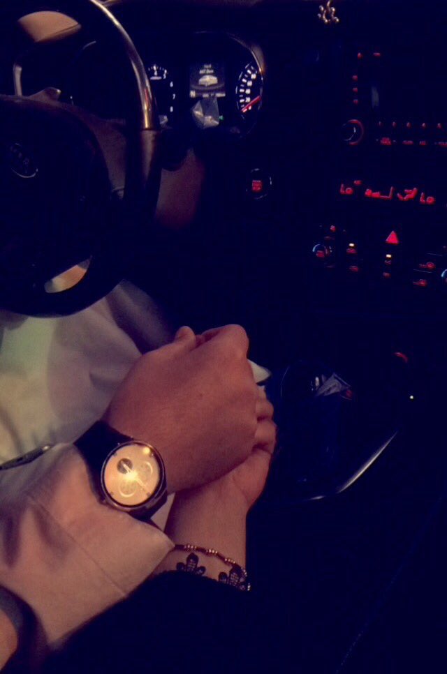 Kuwaita322's tweet photo. اتنفسّك ؟ ما قلتها لك من فراغ 
انت اكسجيني لا فقدتك اختنق https://t.co/o6bbIcyE0A