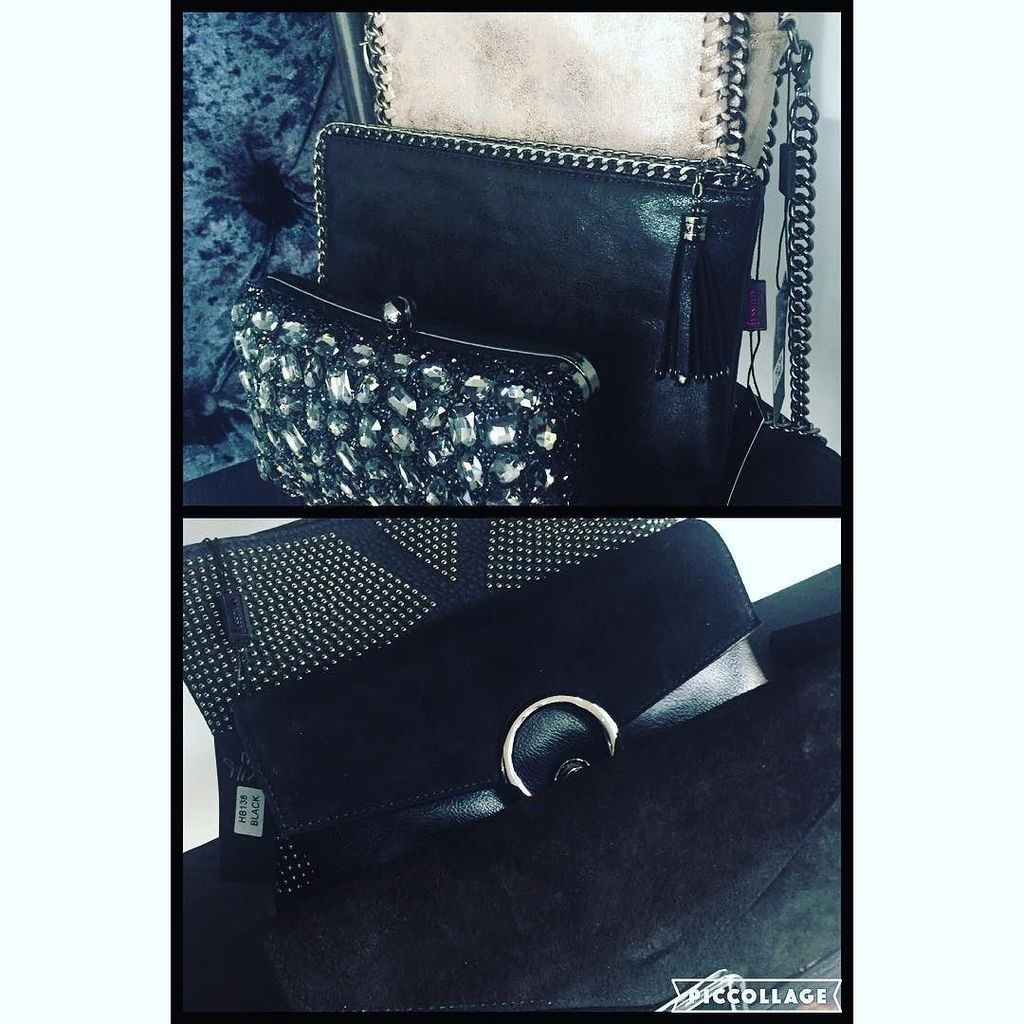 RubyFizzFashion's tweet photo. We're In clutch heaven here at #rubyfizzclothing lots for you to choose from all different… https://t.co/5grEQQbITi https://t.co/v5ufCQIRAn