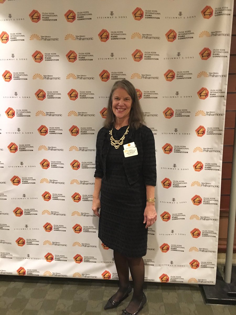 annemck653's tweet photo. It has been my #honor and #privilege this week to #volunteer for #OlgaKernComp.#Talented #Accomplished #gracious #International #pianists. https://t.co/uBFZj81fkY