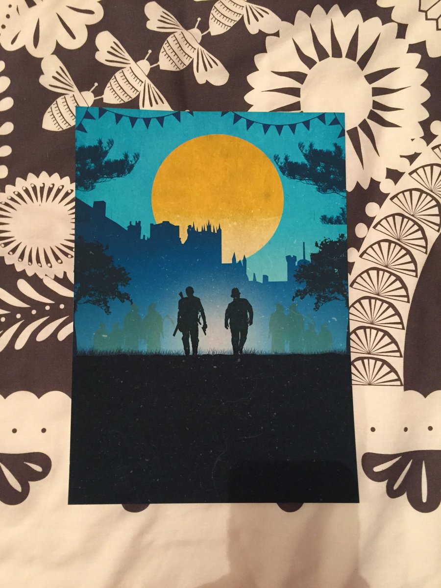 After a rubbish day last week I won an amazing <a href="/SquiffyPrints/">SquiffyPrints</a> #HotFuzz print!  LOOK AT HOW GOOD IT IS!  Thanks <a href="/SquiffyPrints/">SquiffyPrints</a> &amp; <a href="/Emzlina/">Emma</a> 👮🚓