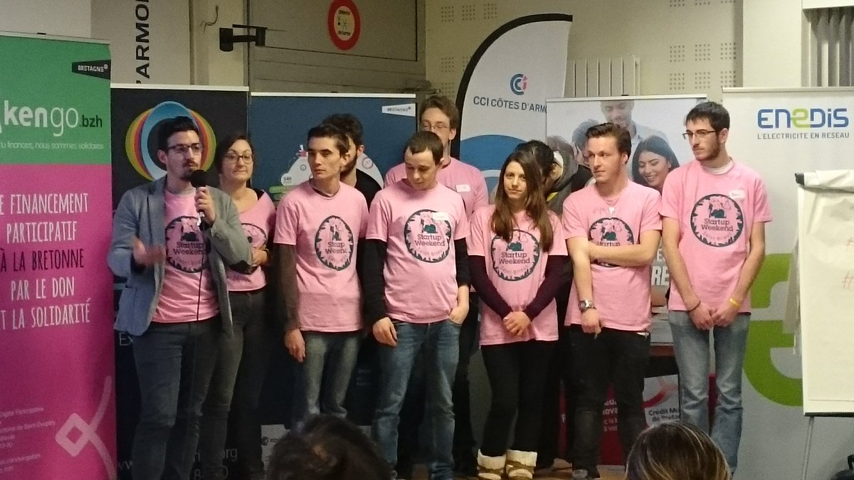 K_Goarand's tweet image. Les apprenants @Armor_Code qui ont participés au @SWSaintBrieuc grâce à @CMBretagne. Merci pour cette opportunité!!!  #SWSB2016 #GSW2016