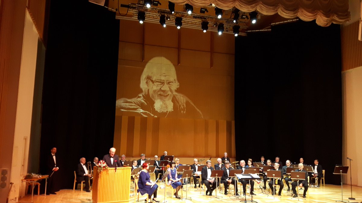 TiinaWilen's tweet photo. @Imatrankaupunki @tyovaensivistys Puhallinorkesteri 110v, onnittelut koko porukalle #puhallinorkesteri #työväensoittajat https://t.co/32imTUlwNU