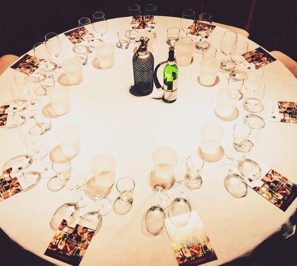 Un éxito el #EntrenamientoSensorial #Altitudes #Vinos del #mar al #cielo #terroir #Estilos #Bonarda #Malbec #SauvBlanc #CabernetSauvignon