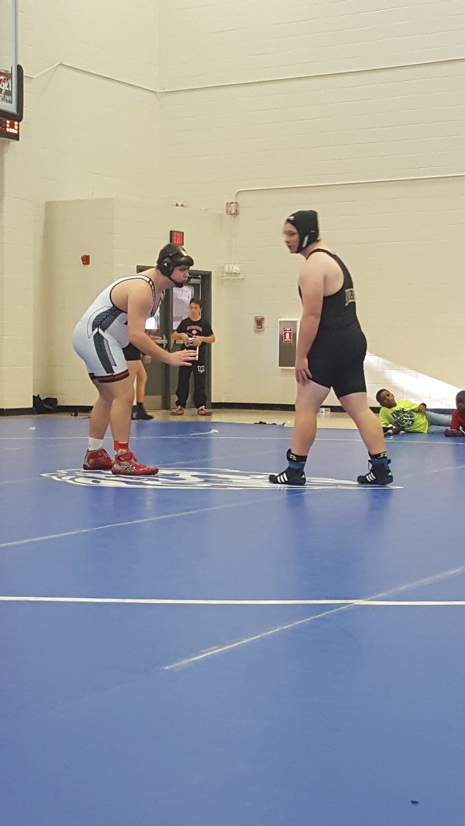 sheehan_mickey's tweet photo. 4 wins 2 pins so proud of @jake_sheehan_ https://t.co/pvGAjXGD4k