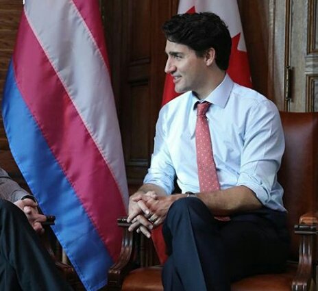 PoliticSempais's tweet photo. ¿Podemos hablar de Trudeau? Canadá tiene un presi bae https://t.co/EA7AZZkGfN
