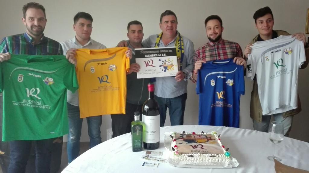 MembrillaFS's tweet photo. ¡Qué grande es nuestro Patrocinador José Fernando!
@bodegas_vq https://t.co/TNcO102pA2