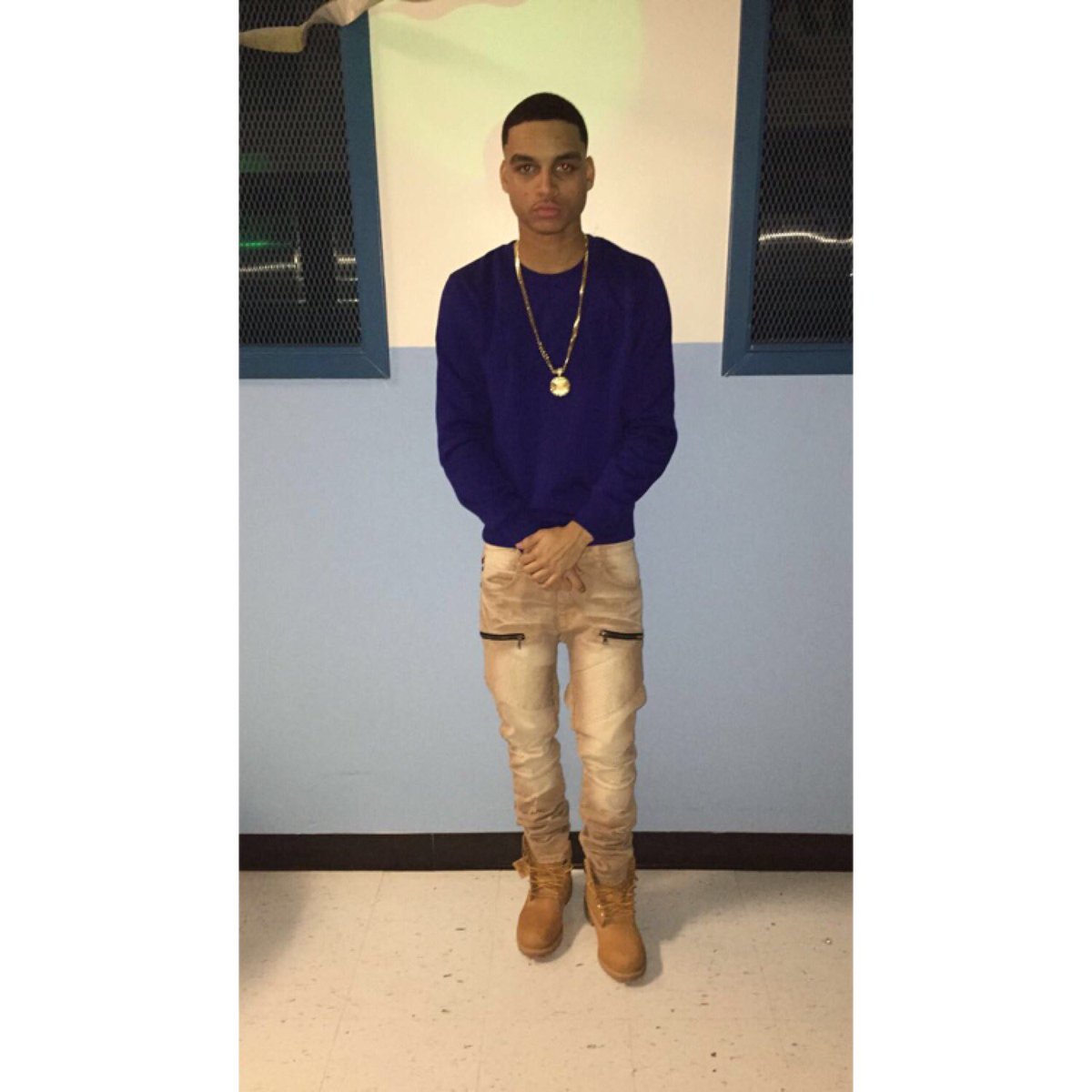 JayBoull's tweet photo. When you fly like this they gotta wonder who stylin' ya π€π
#Hoco16 https://t.co/xg1exWLTQ9