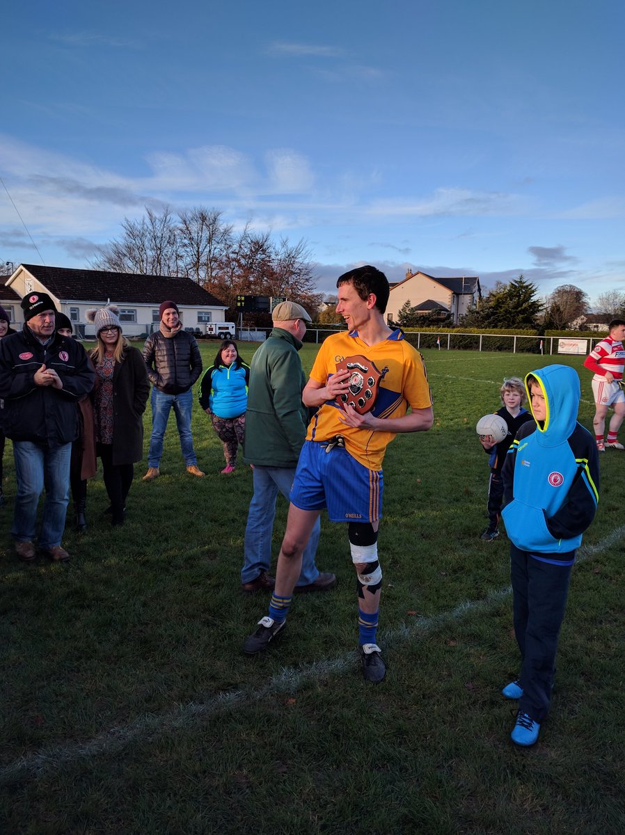 Donaghmoregaa's tweet photo. Reserve team champions and Ryan Falls accepts trophy. https://t.co/QzeuIf449Z