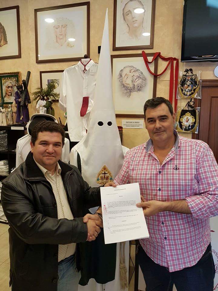 Renovado el acuerdo d colaboración con <a href="/LSCofrade/">La Sevilla Cofrade</a> y la Hermandad para la confección dl hábito nazareno y monaguillos
m.facebook.com/story.php?stor…