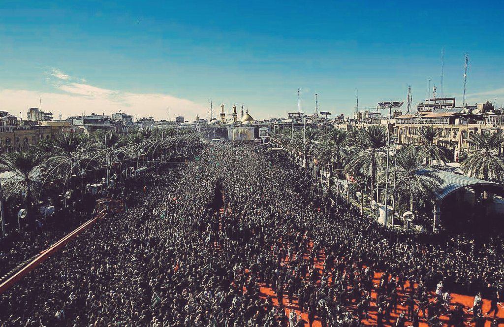 sajadabdali's tweet photo. المخالف يقول الشيعة لايمثلون أمة وليس لهم مظاهر اجتماع لذا لايصلحون للرئاسة
نقول لهُ هل سمعت بـ#زيارة_الاربعين 
اليوم وصلت لـ20 مليون زائر 🙂 https://t.co/whtUrOUklK
