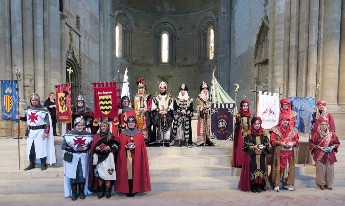TuroSeuVella's tweet photo. Mig any fester i relleu de capitanies de @morosicristia a la Seu Vella de #Lleida. Comença el compte enrere per a la batalla del mes de maig https://t.co/4HAcZZqe81