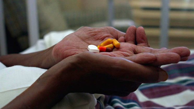 Bhekisisa_MG's tweet photo. Did a trio of men rob Southern African patients of HIV drugs to sell them abroad? Get the full story https://t.co/DMVZIrebCX MT @AfricanCIR https://t.co/UeGy3FlmLF