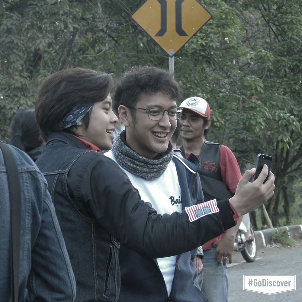 dimsanggara's tweet photo. Bersama @bismakarisma pas #GoDiscover perjalanan #Motorbaik ke Yogya..Tonton eps bisma di sini https://t.co/a0eDSJbwSq https://t.co/UNGzw2kgjR