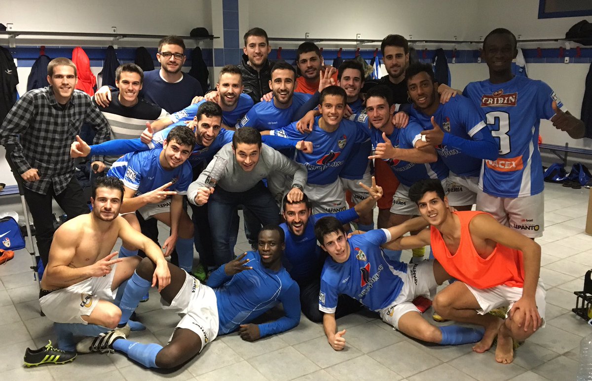 Increíble lo de este EQUIPO!!!!!
Nos seguimos creciendo ante las adversidades. ENORMES!!!!!